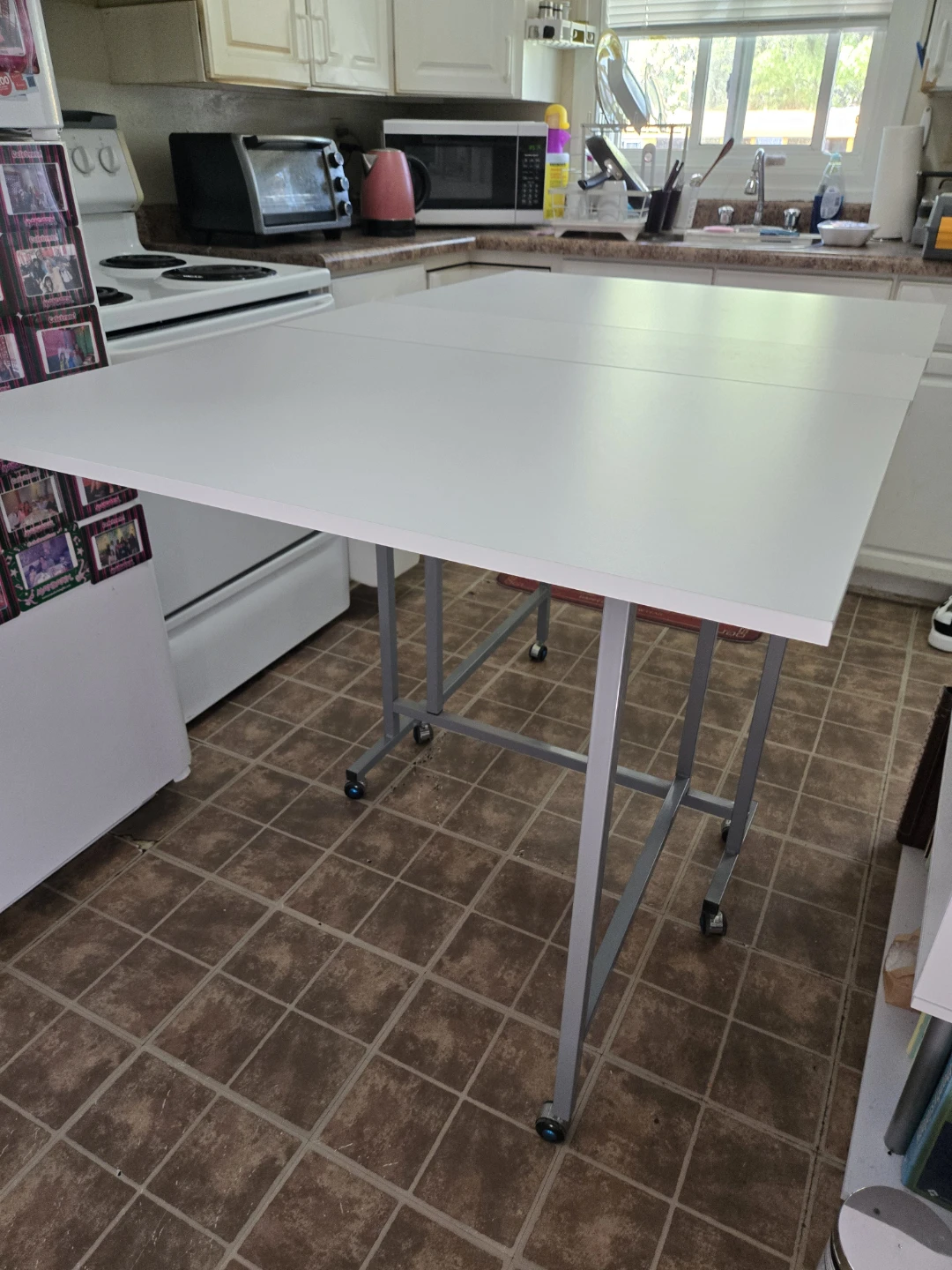 Drop Leaf Table on Wheels