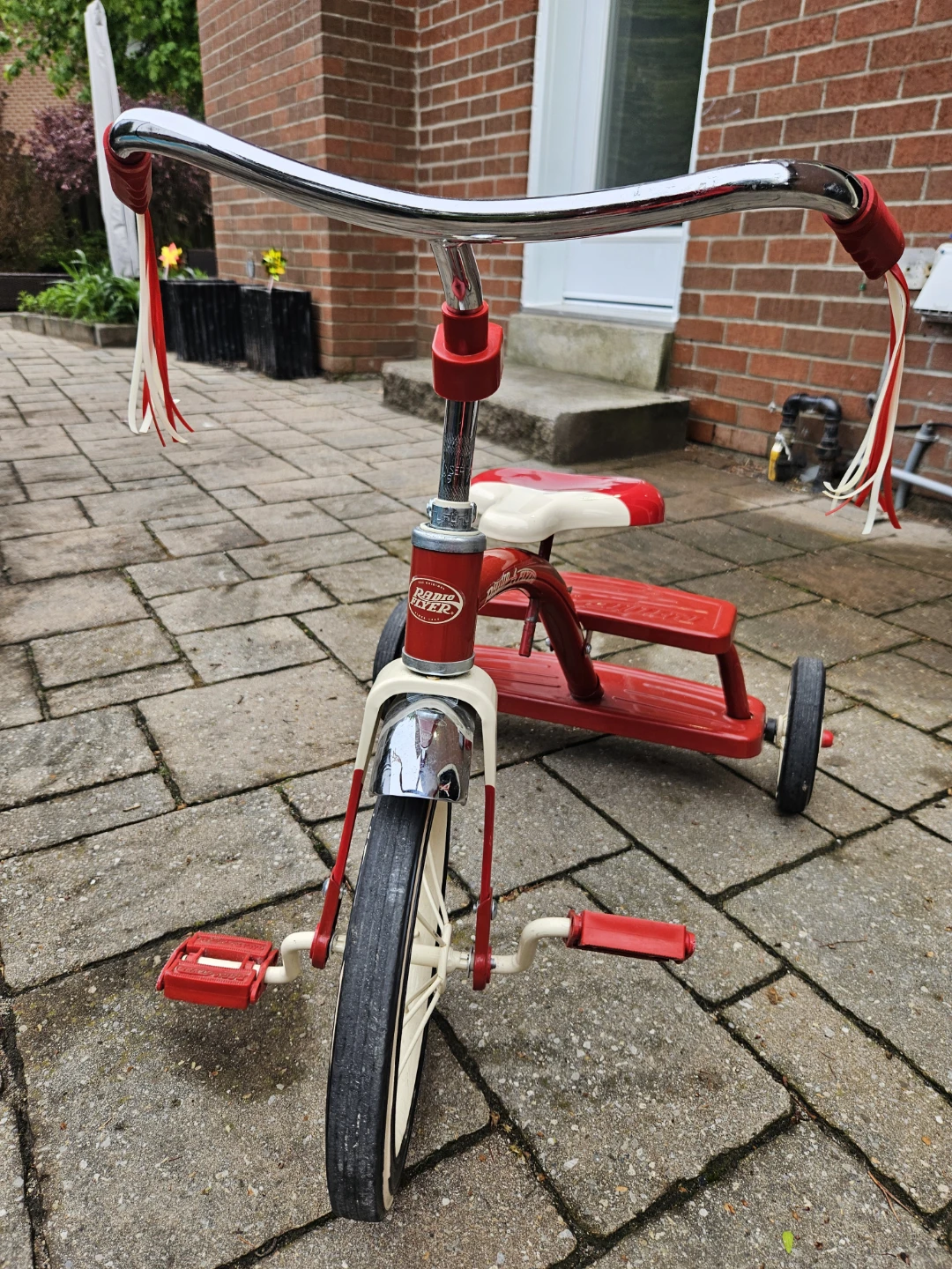 Radio Flyer Classic Red Tricycle