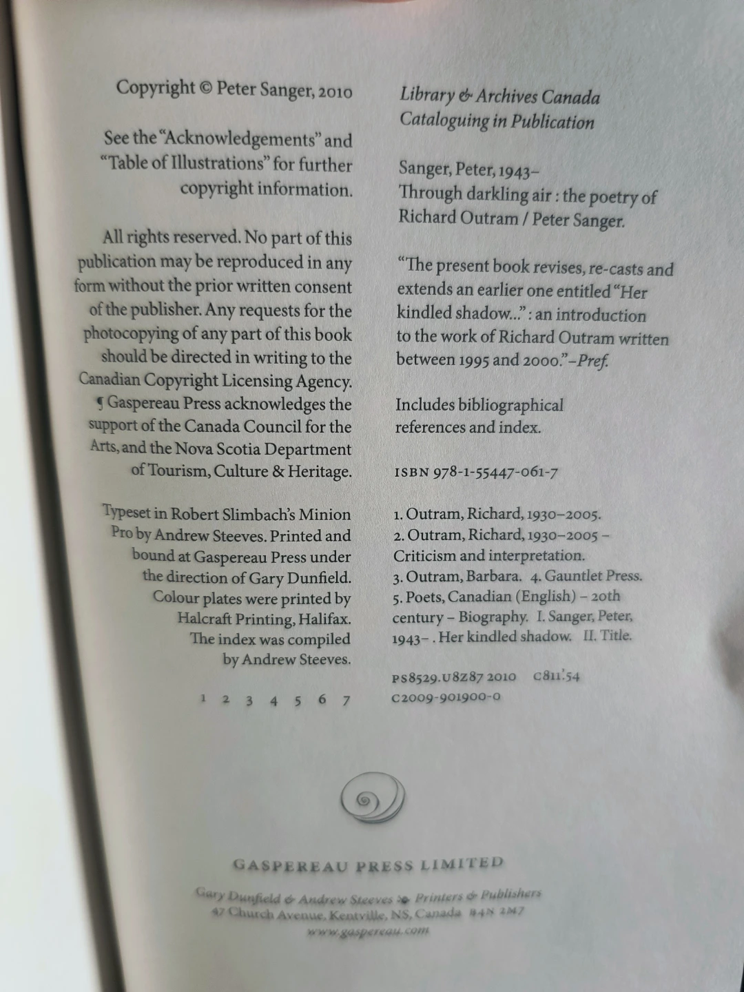 "Through Darkling Air" poetry of Richard Outram - photo 5