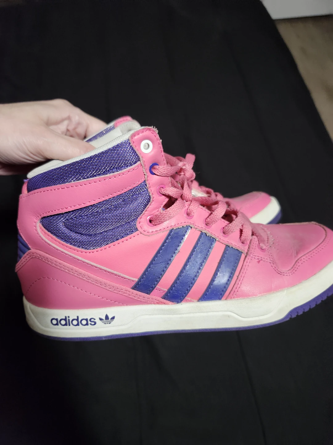 $10 women or youth adidas (6.5) - photo 4
