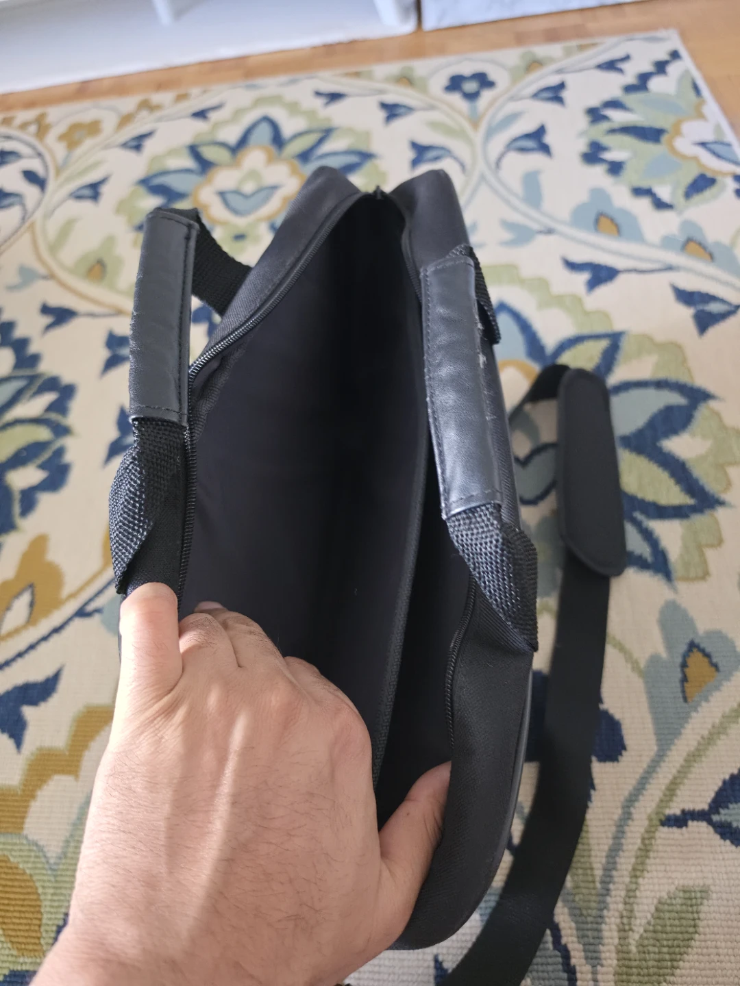 Black Laptop Bag - photo 2