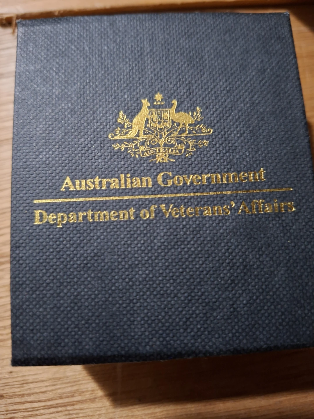 World War II Medallion for Service to Australia - photo 3