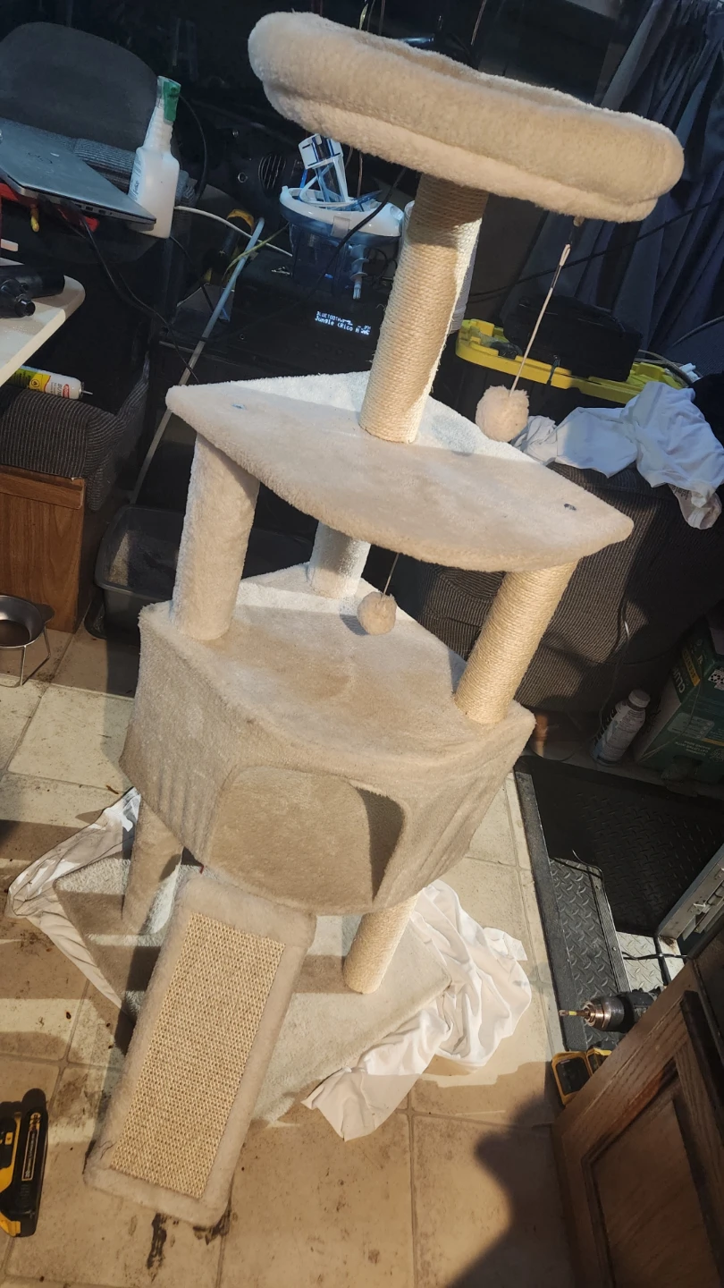 Multi-level Cat Tree with Scratching Ramp - photo 2