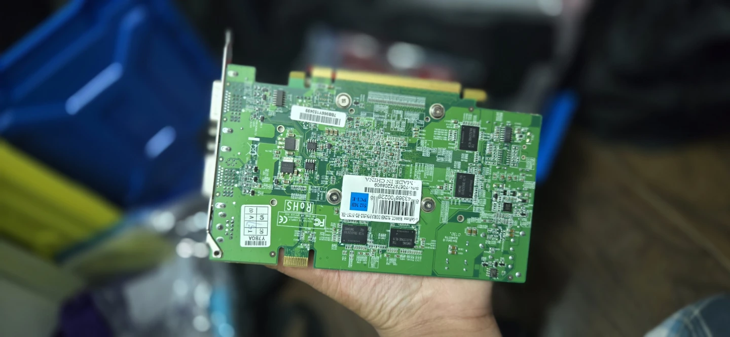 EVGA e-GeForce 9600 GT Graphics Card - photo 2