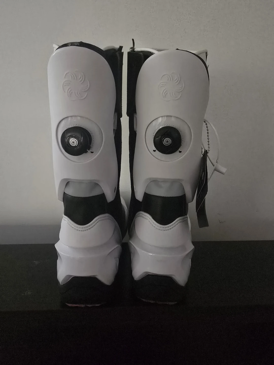 JG-WOLVES Motorcycle Boots - White/Black - photo 3