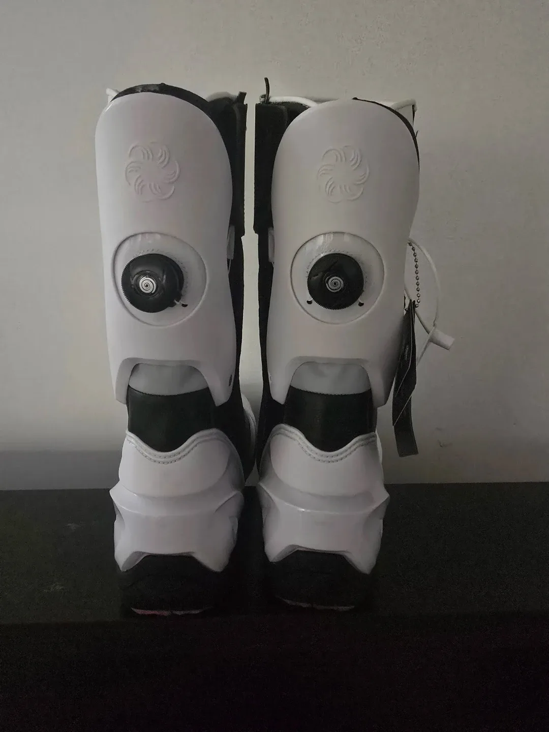 JG-WOLVES Motorcycle Boots - White/Black - photo 3