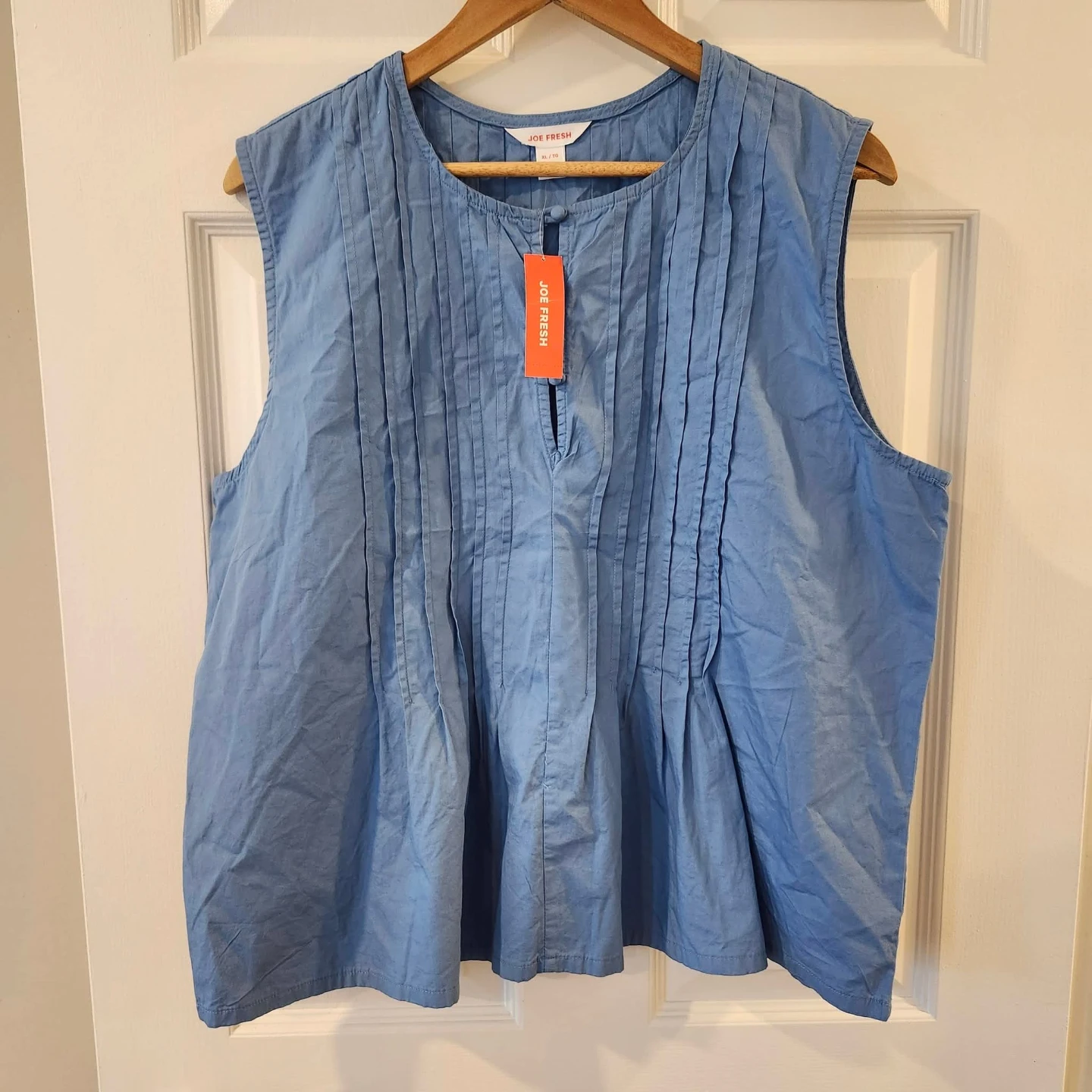 #S, #M, #L, #XL $12  NEW BLUE Sleevless Tops.