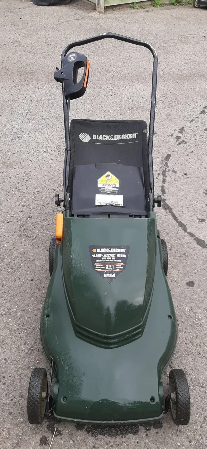 Black & Decker Electric  Mulching Mower - photo 2