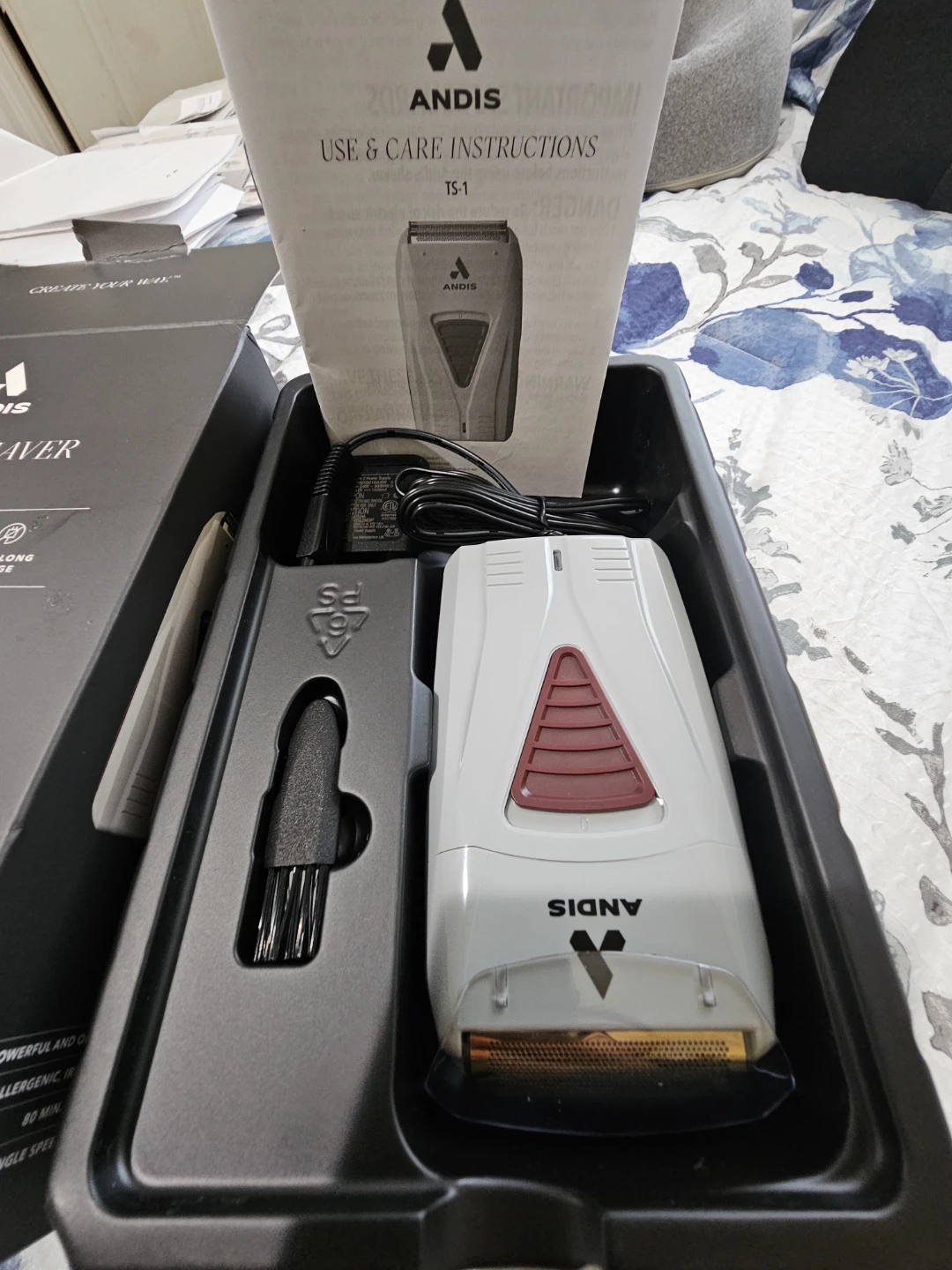 Andis Profoil Lithium Plus Titanium Foil Shaver TS-1 - photo 3