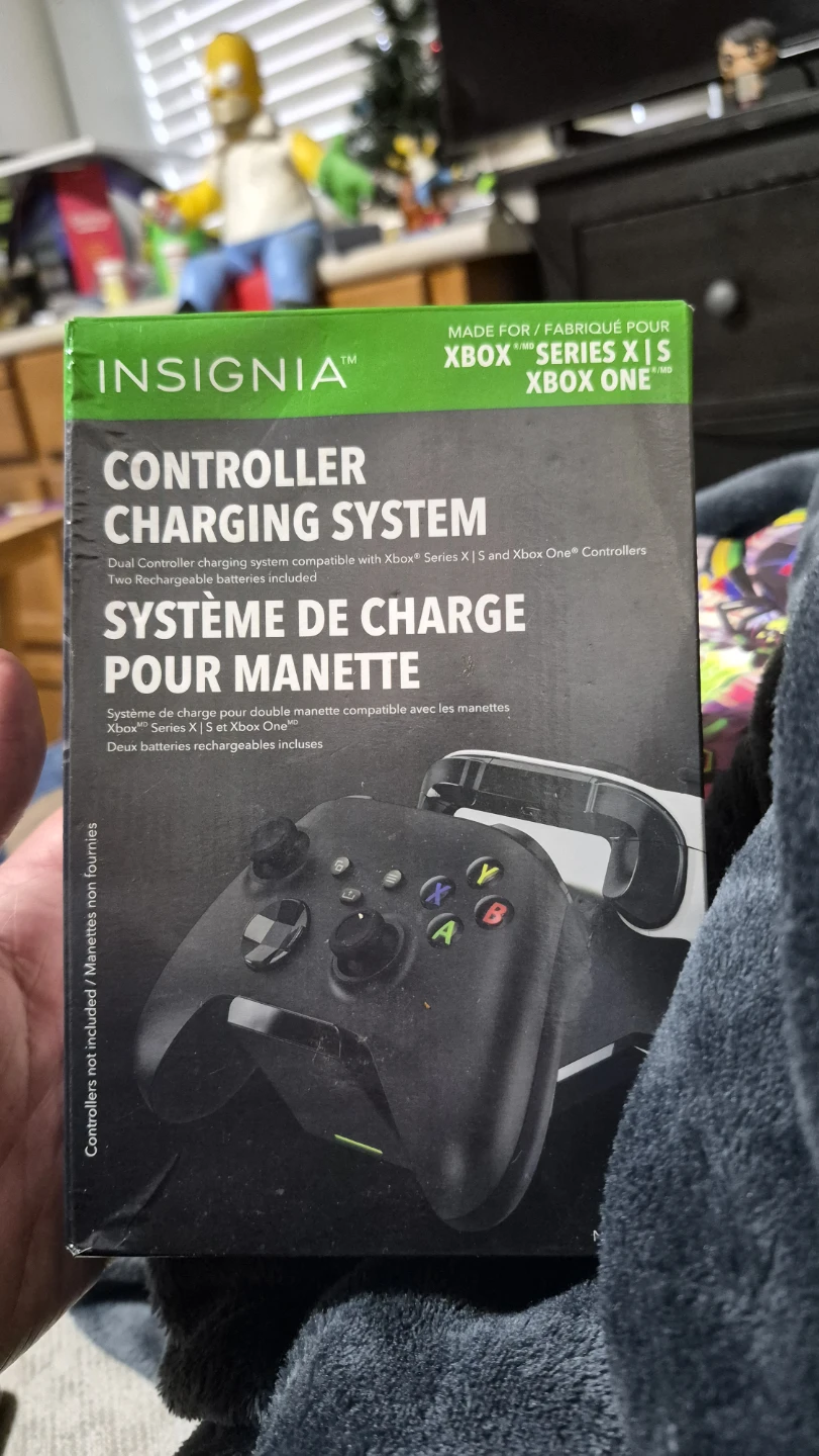 Insignia Controller Charging System for Xbox Series X|S & One