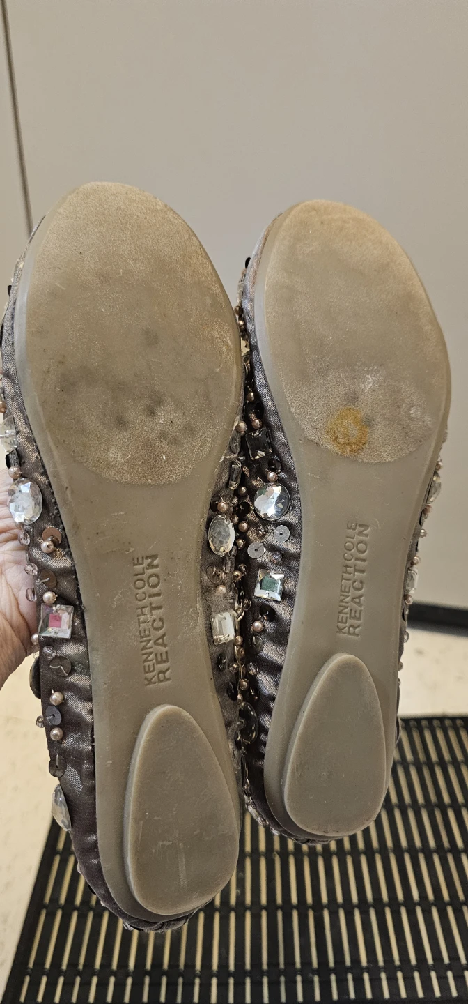 Kenneth Cole Reaction Embellished Flats - photo 4
