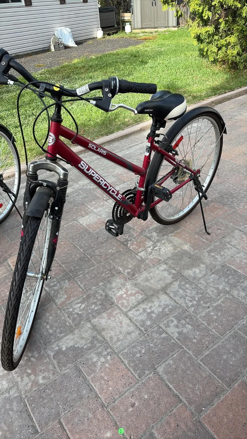 Supercycle Solaris Hybrid Bike, 700C