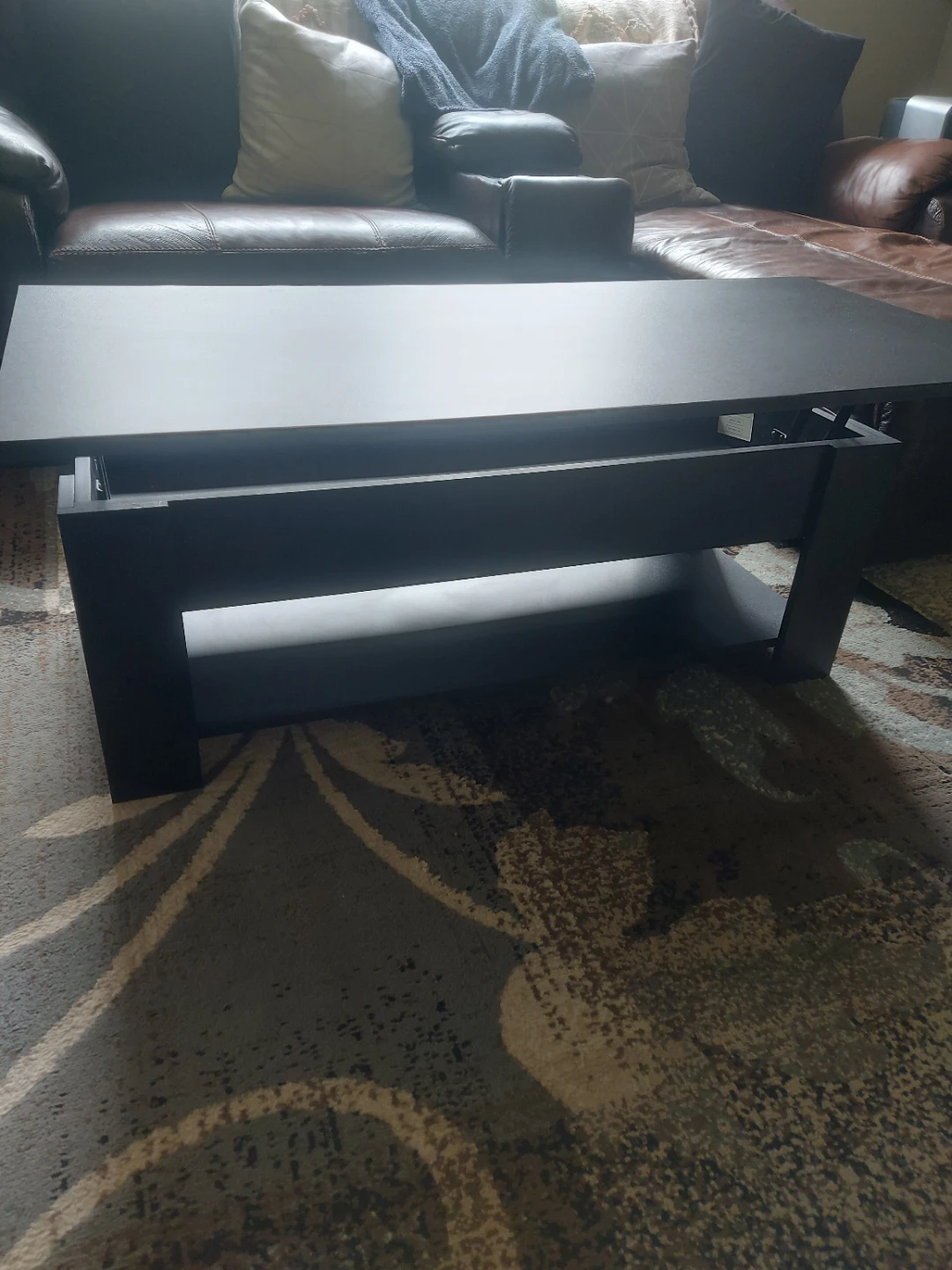 Black Lift-Top Coffee Table with Storage