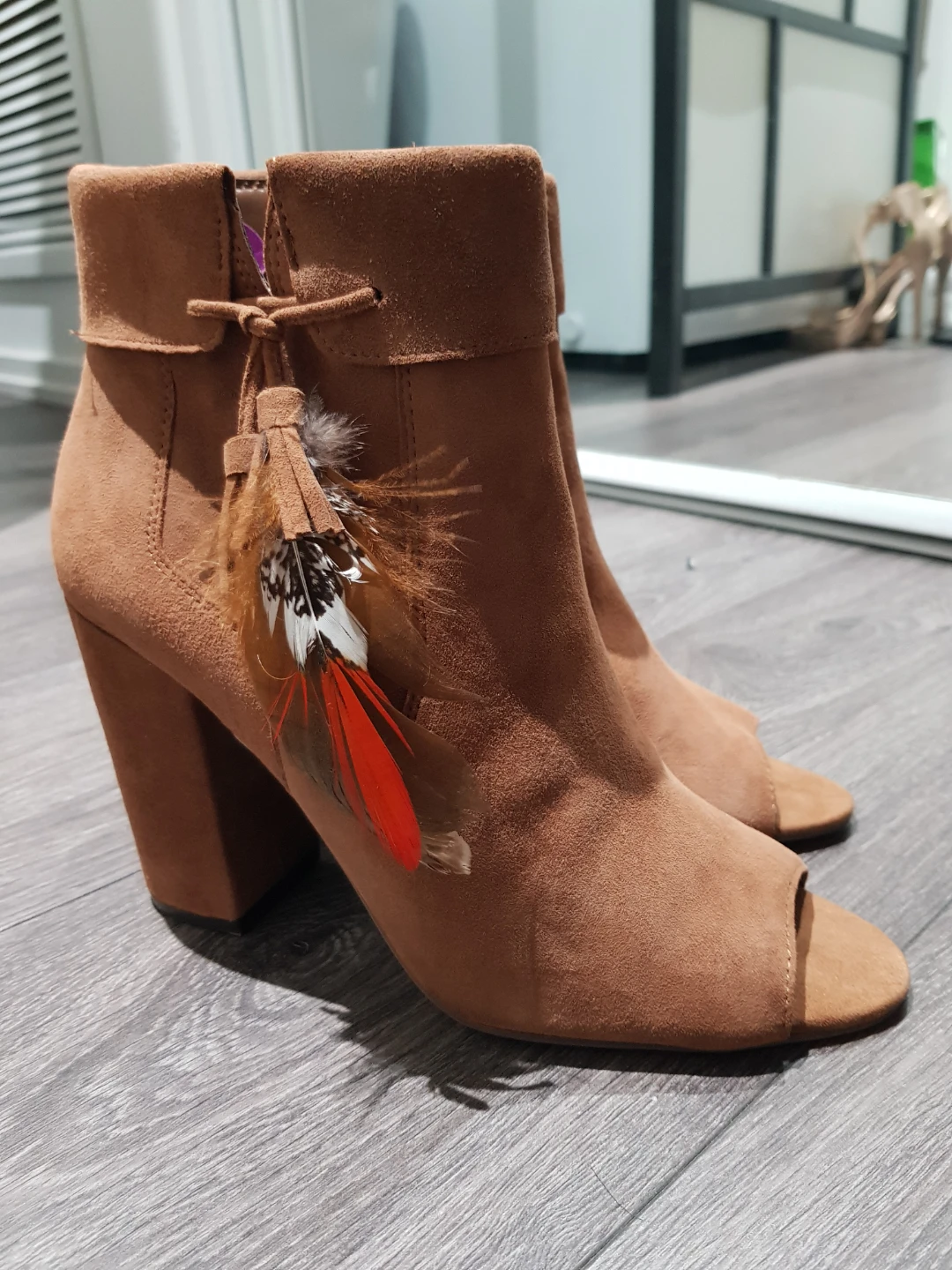 2 New Women's Shoes. US 8½. $25 each - photo 4