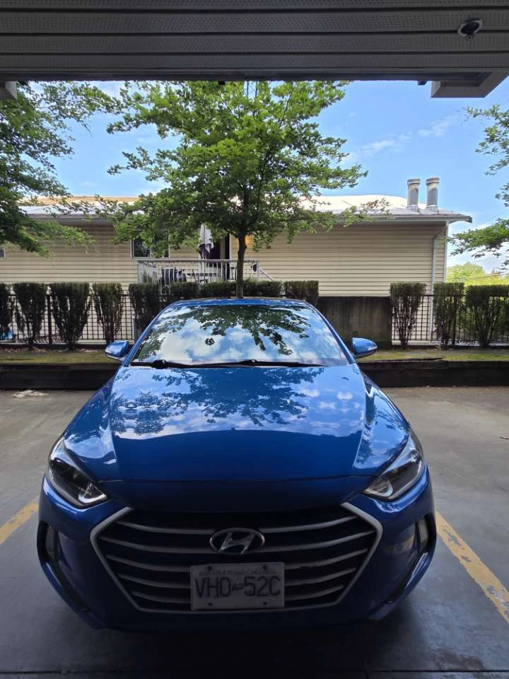 2018 Hyundai Elantra GL | 137,700 km | Rebuilt Title - photo 2
