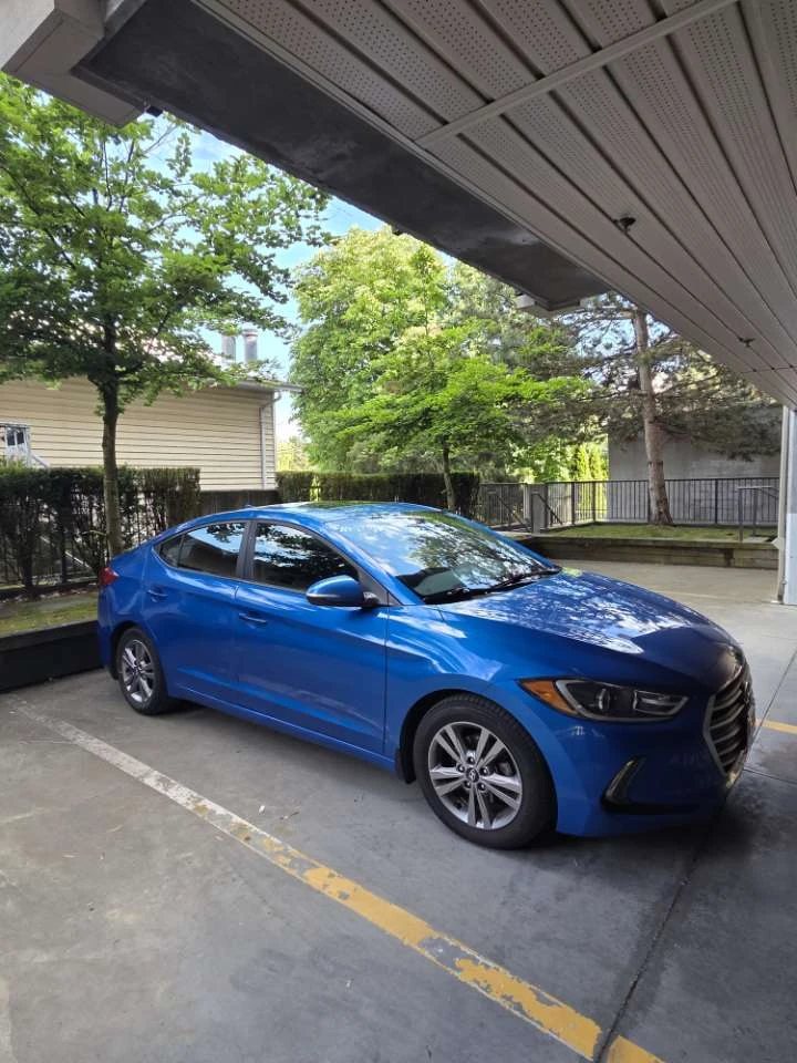 2018 Hyundai Elantra GL | 137,700 km | Rebuilt Title - photo 3