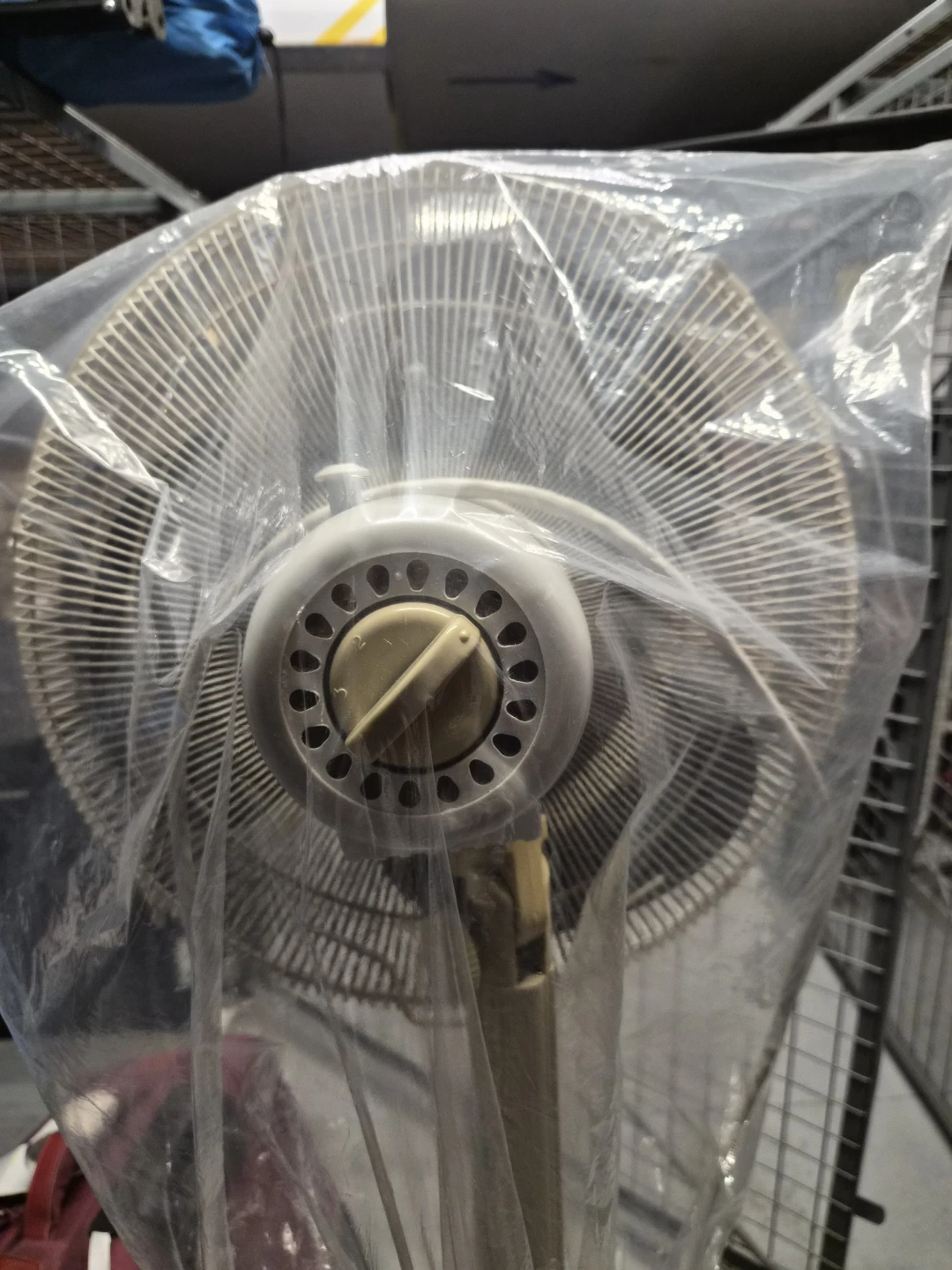 White Pedestal Fan - photo 3