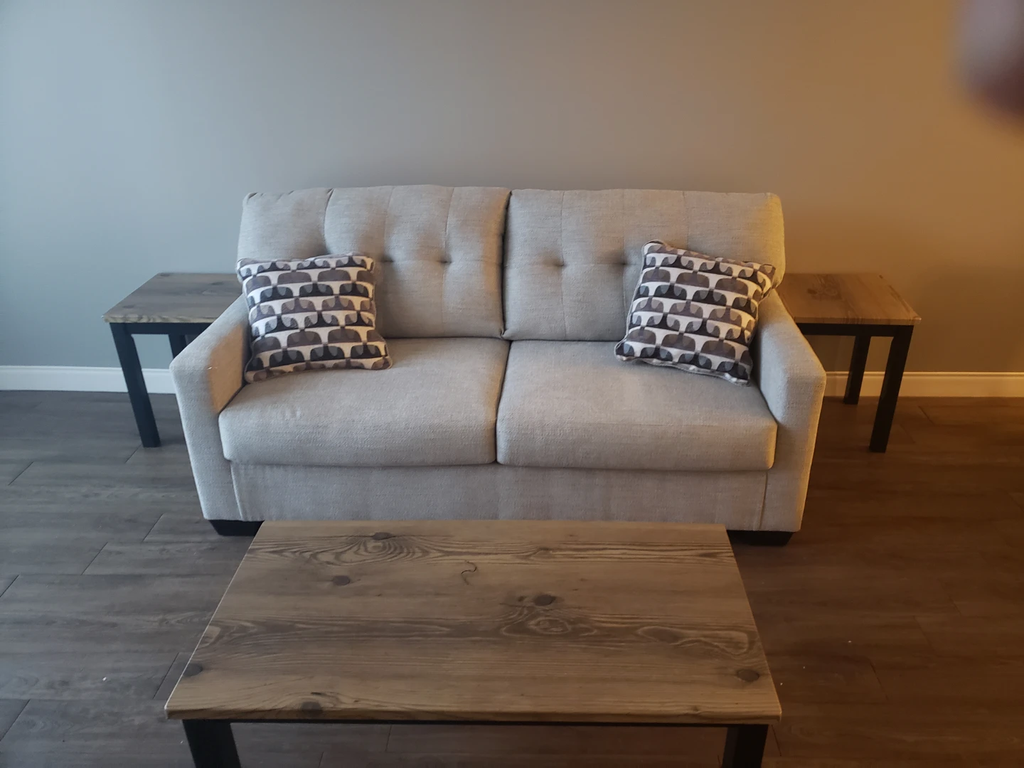 Ashley's Furniture Luxury Couch With Pillows