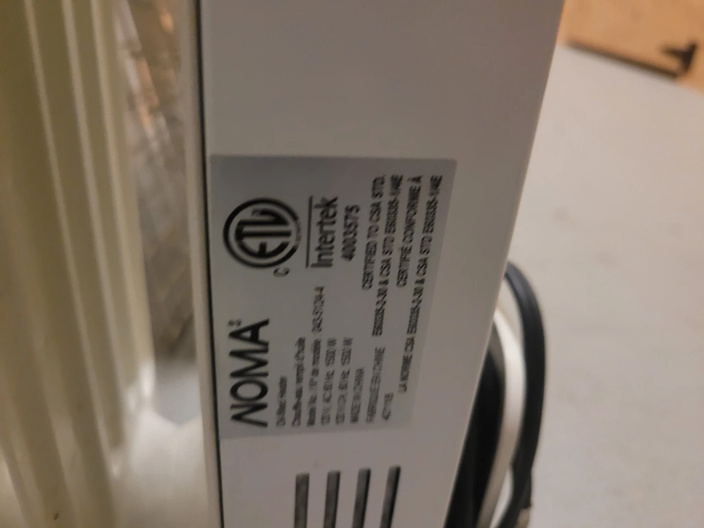 NOMA Oil-Filled Heater ON WHEELS - photo 3