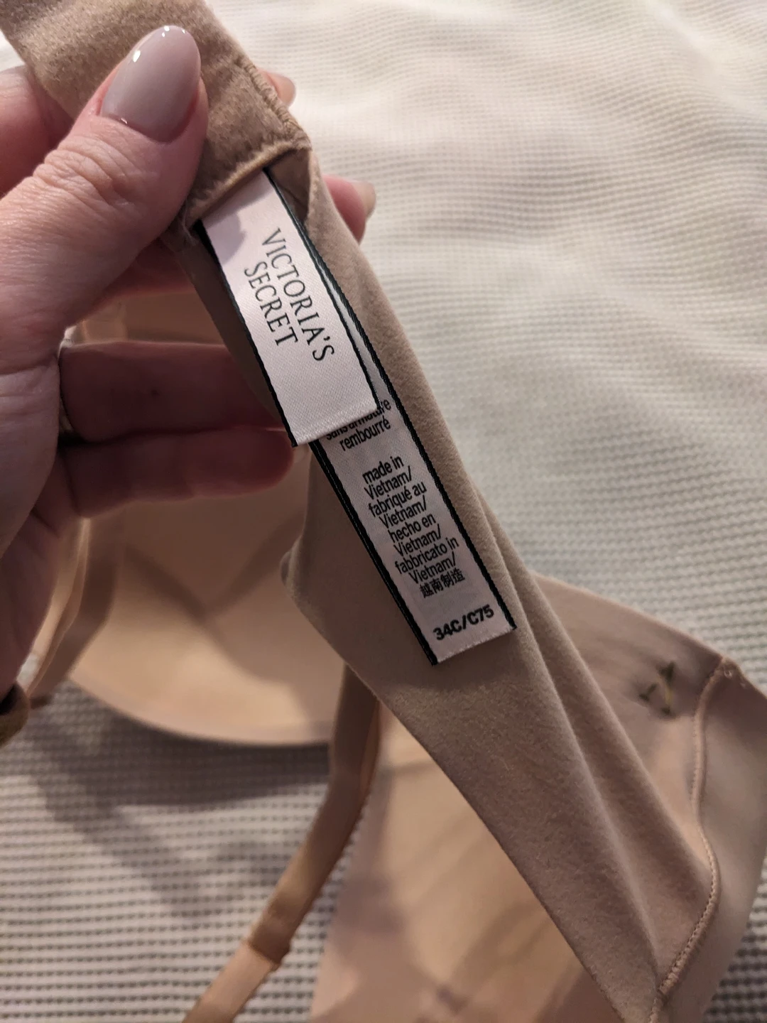 Victoria's Secret 34C Incredible Bra - photo 5