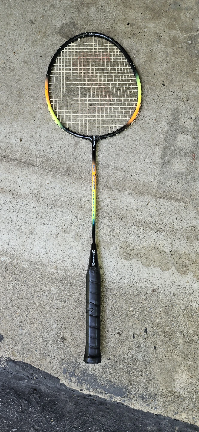 Badminton Shuttlecocks & 5 Racquets - photo 3