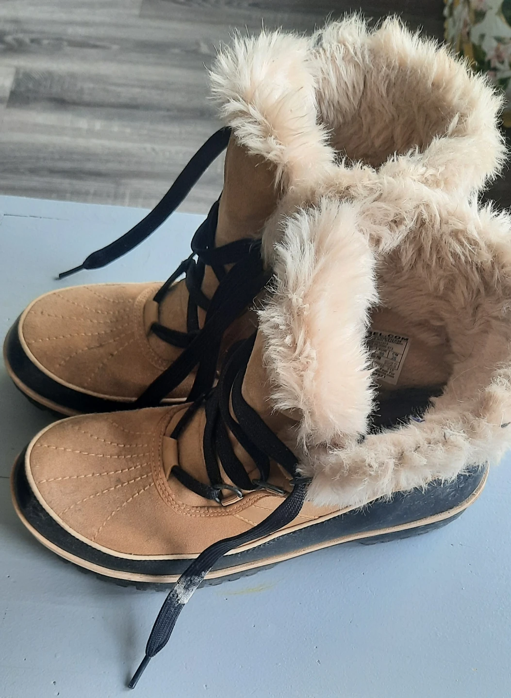 Sorel Women's Winter Boots Size 9