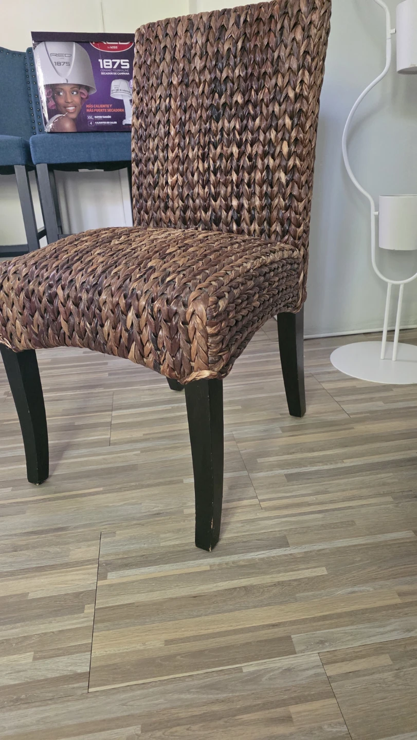 Woven Accent Chair. - photo 2