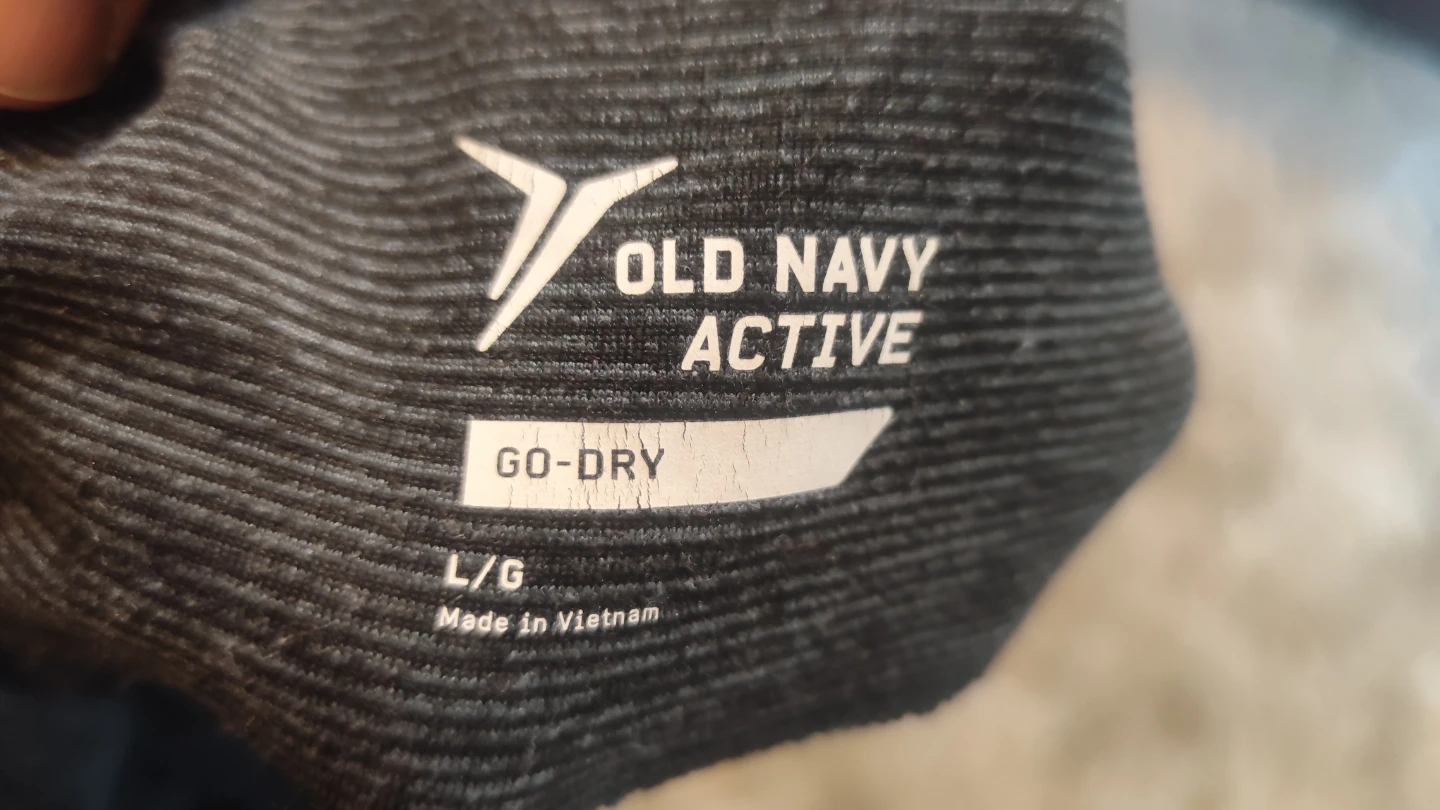 Old Navy Active Go-Dry Cropped Leggings - photo 2