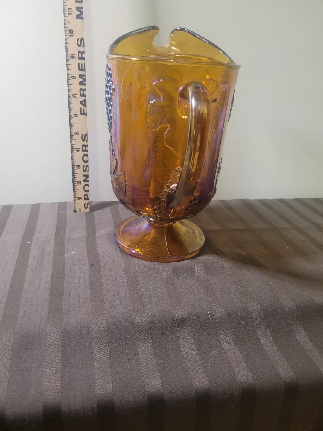Vintage Indiana Glass Harvest Grape Pitcher - photo 4