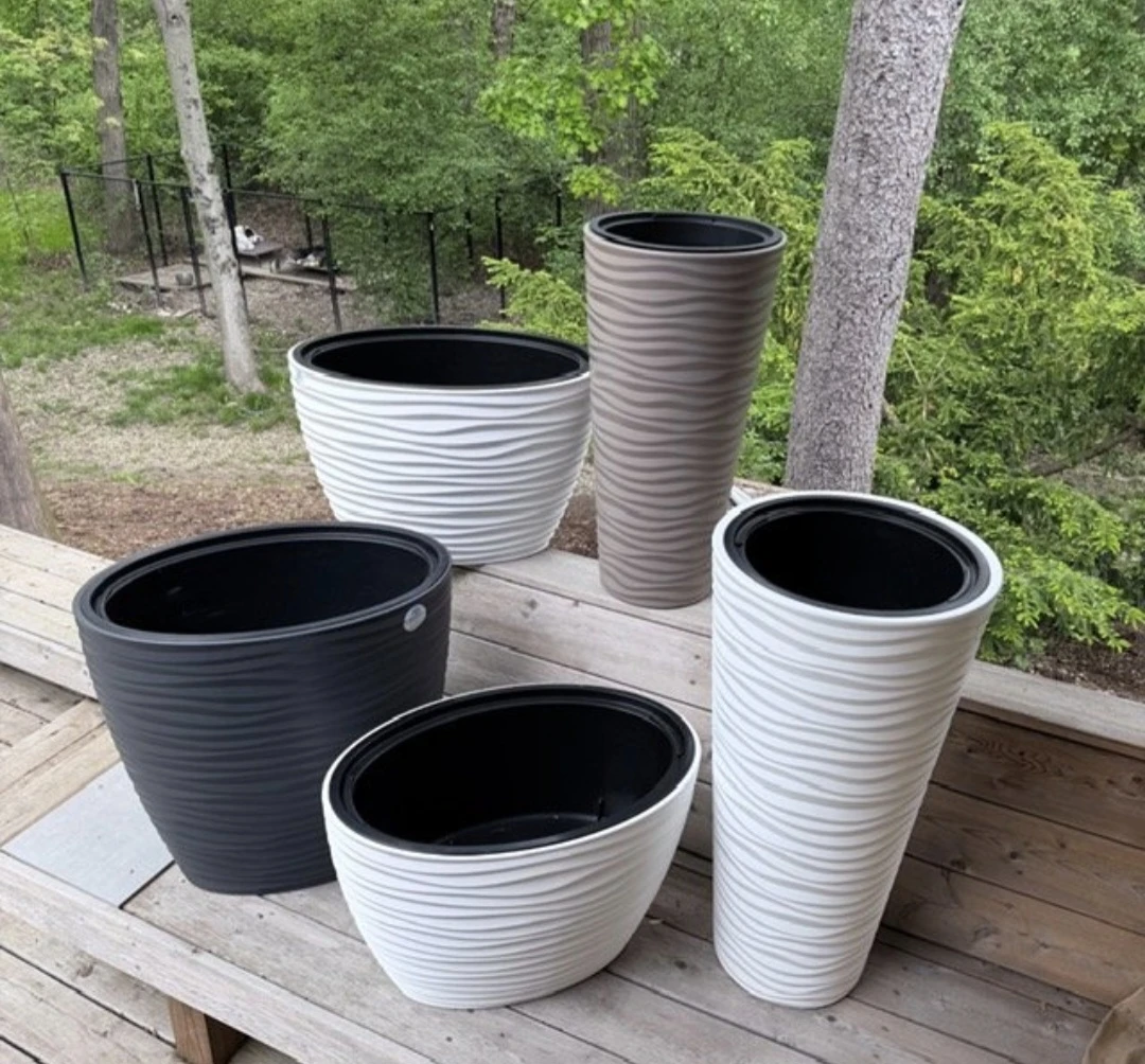 New outdoor Plastic Planters - Wave Design amazing prices - photo 2