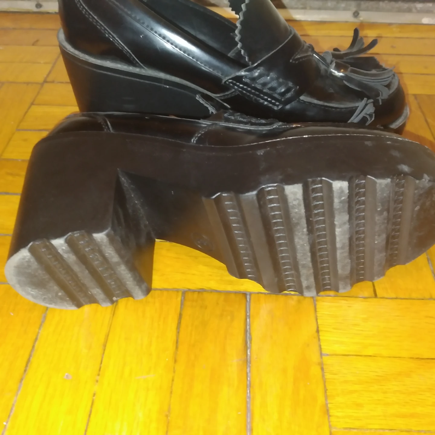 Mossimo Supply Co. Black Patent Wedge Loafers - photo 3