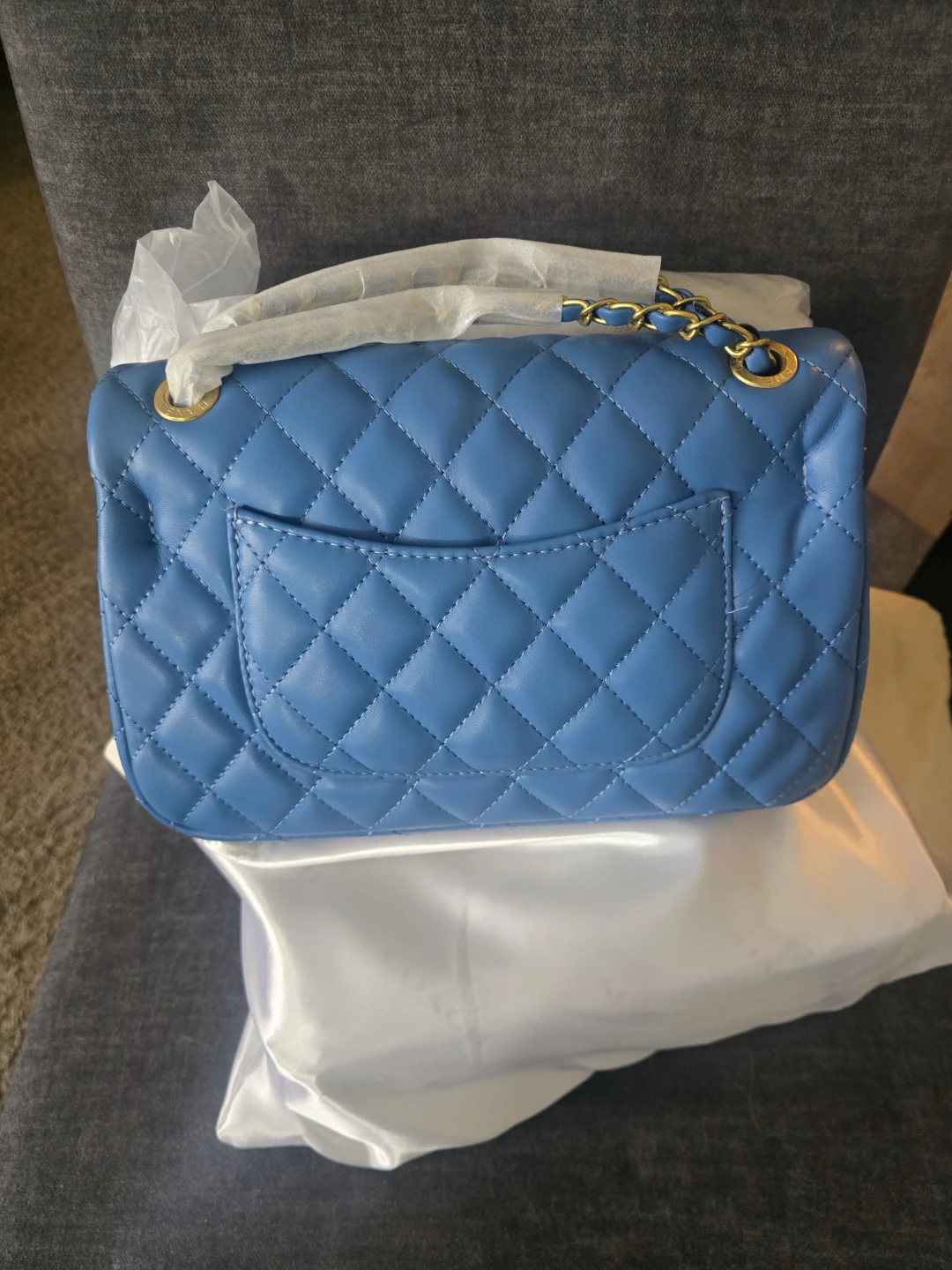 Blue Quilted Flap Shoulder Bag with Gold Chain - photo 2