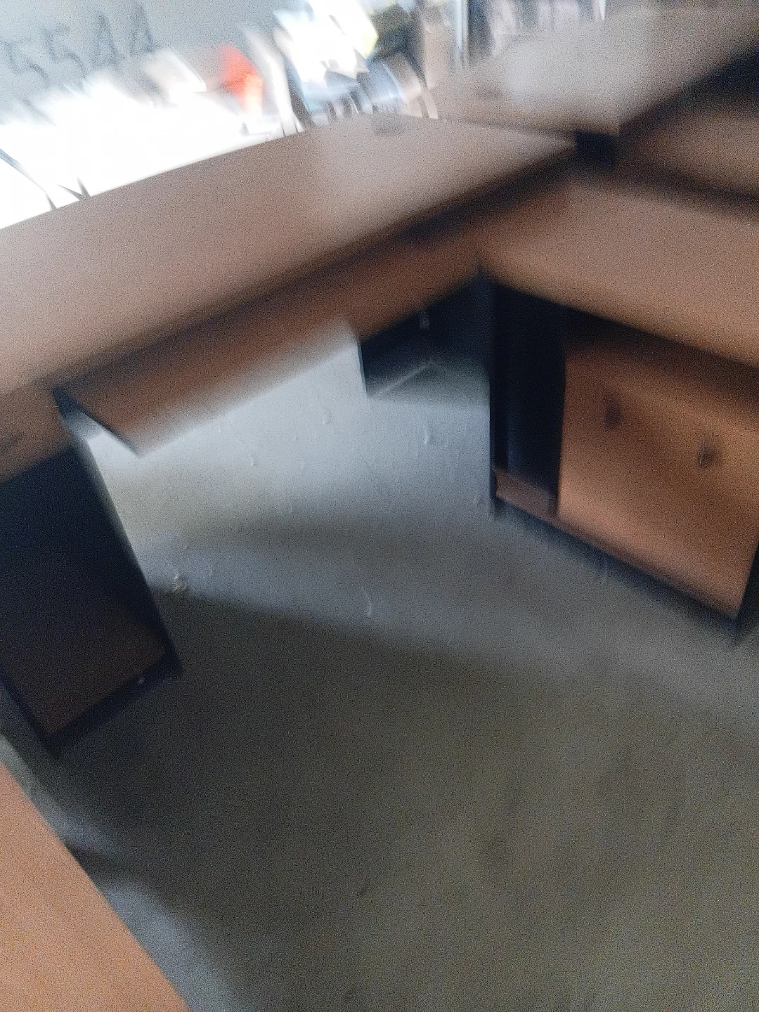 3 office desks - photo 2