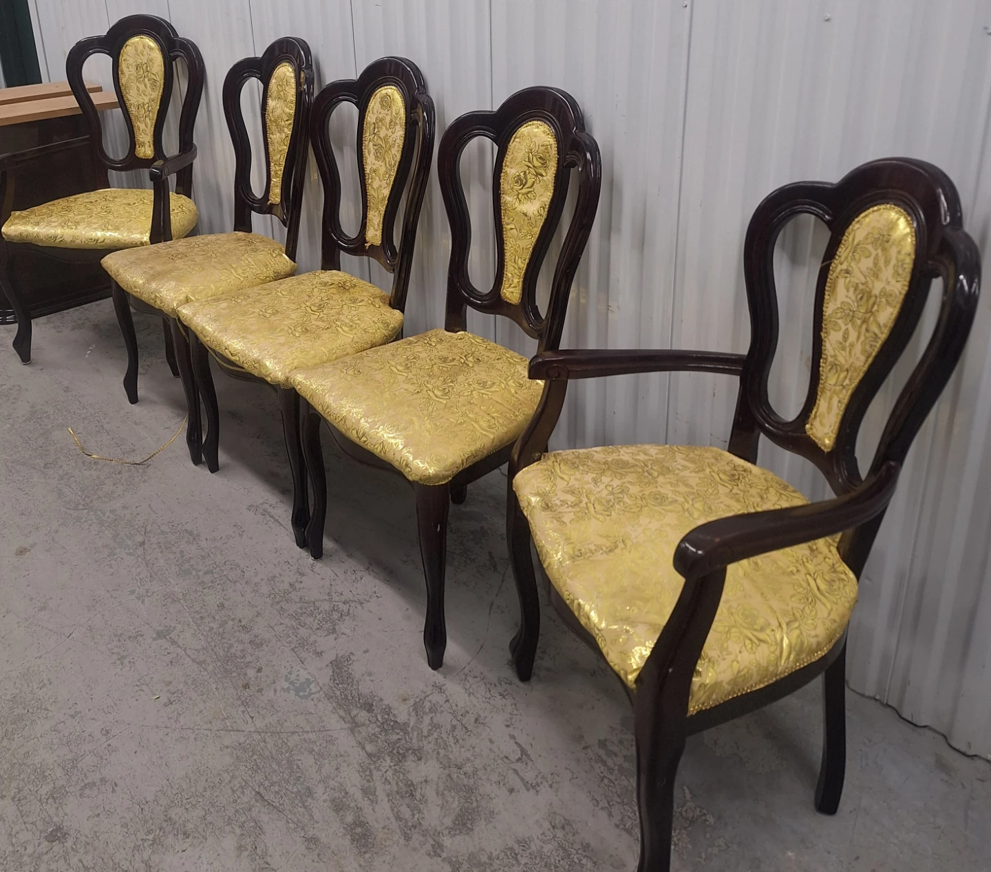 Gorgeous Dining Table Set with 5 Chairs - photo 4