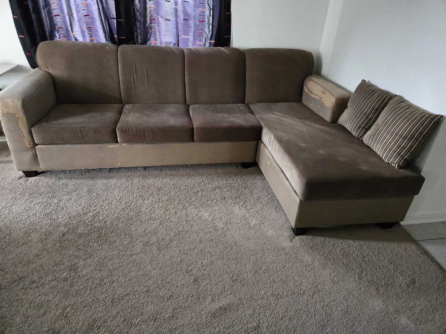 Brown Sectional Sofa - photo 2