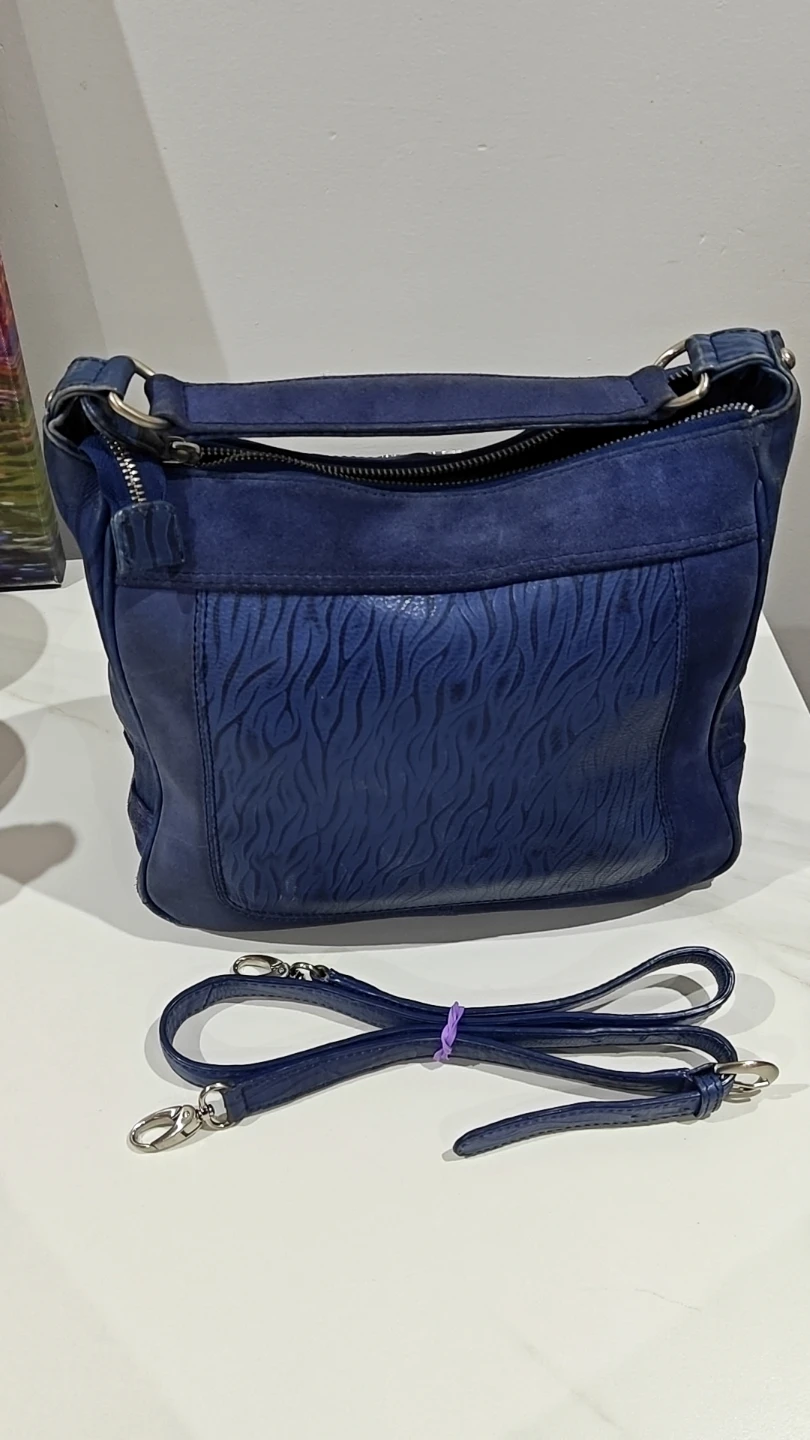 Woods Blue Leather Handbag with Shoulder Strap - photo 2
