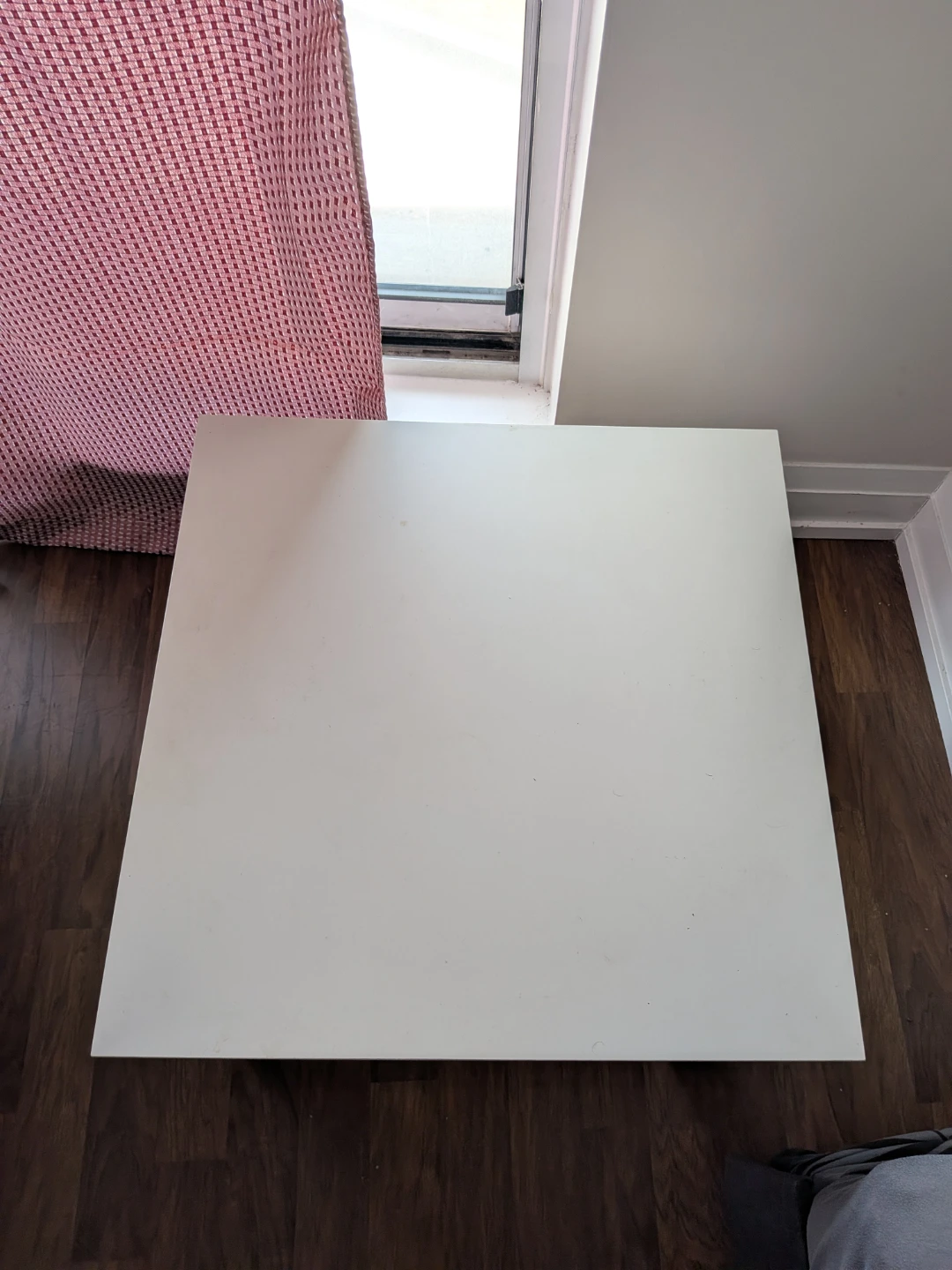 White Square Table - photo 2