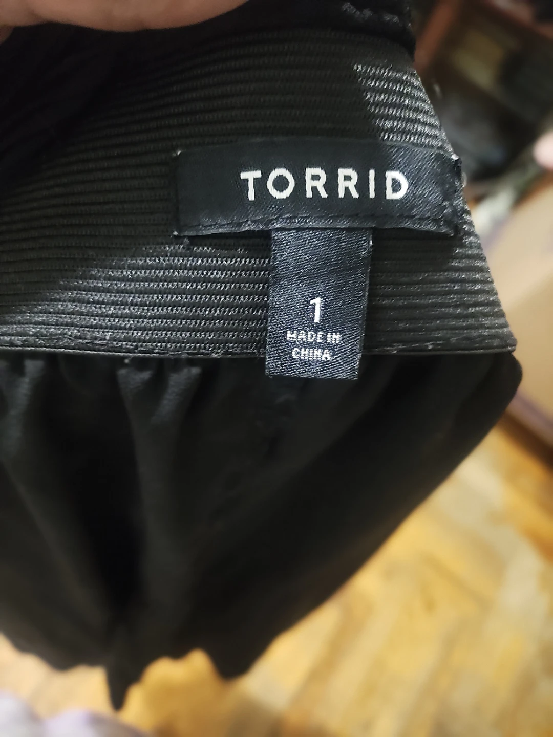 Women's Torrid Black Pleated Skirt Size 1 - photo 5