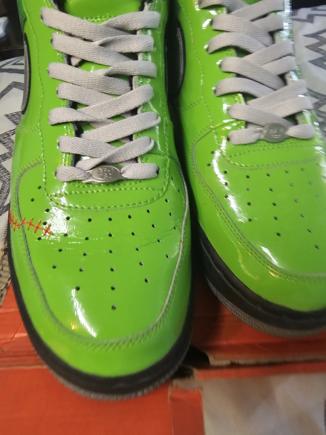 Nike Air Force 1 Premium Lime Green Patent Leather Shoes Size 11