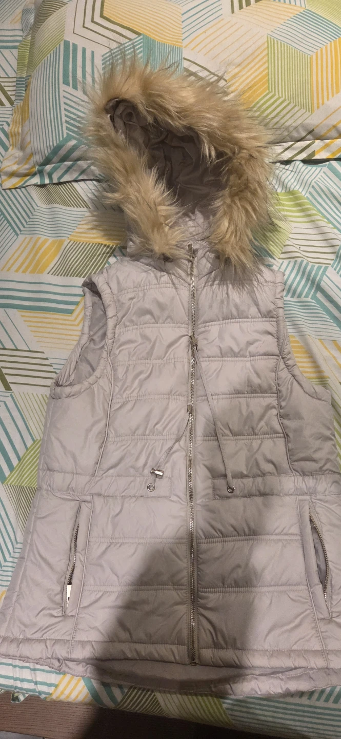 Serra Puffer Vest with Fur Hood