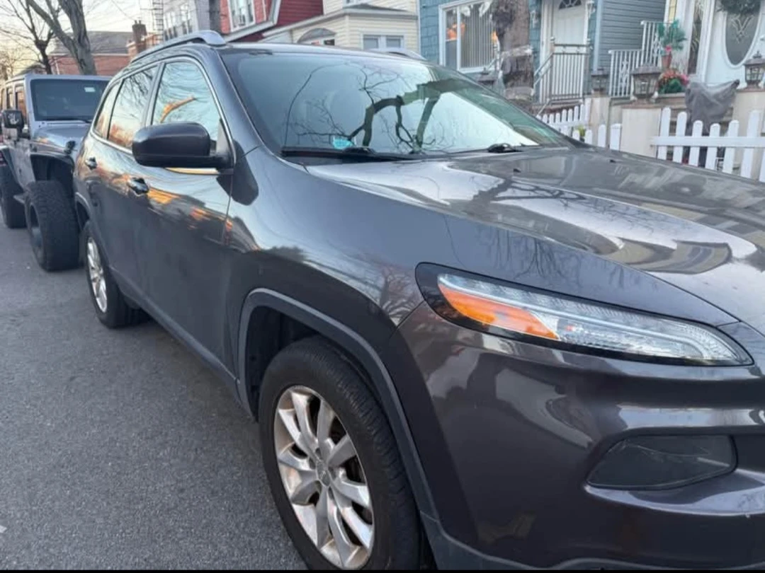 2015 Jeep Cherokee Limited SUV - photo 2