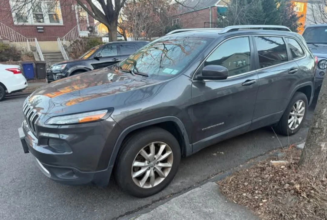 2015 Jeep Cherokee Limited SUV - photo 3