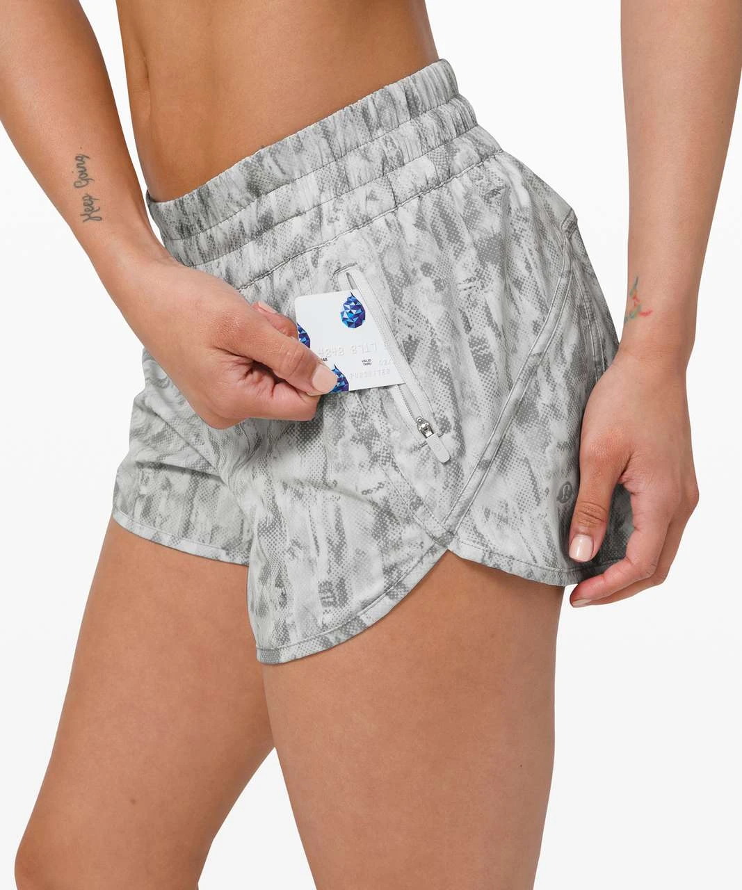 lululemon athletica Women’s Light Gray Printed Athletic Shorts