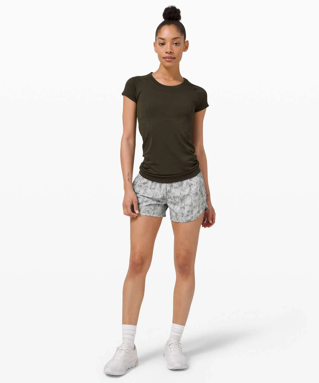 lululemon athletica Women’s Light Gray Printed Athletic Shorts - photo 2