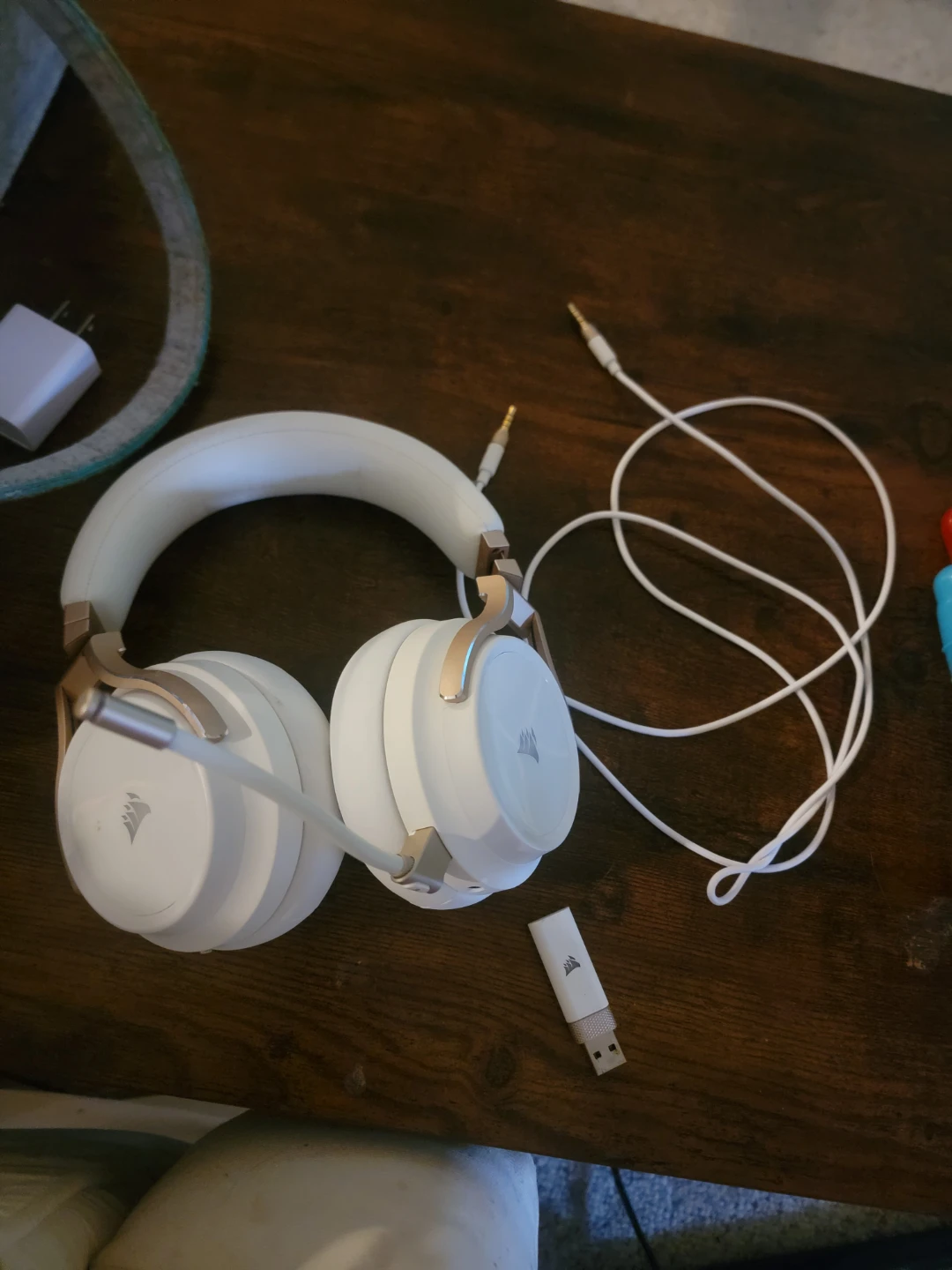 Corsair Virtuoso Wireless/Wired gaming headset - photo 3