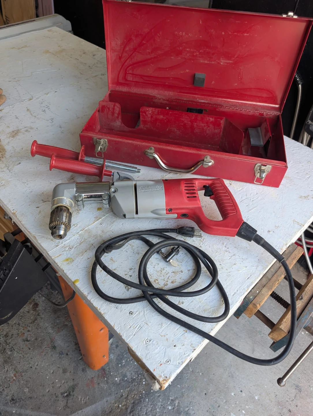 Milwaukee Heavy-Duty Right Angle 1/2" Drill with Case