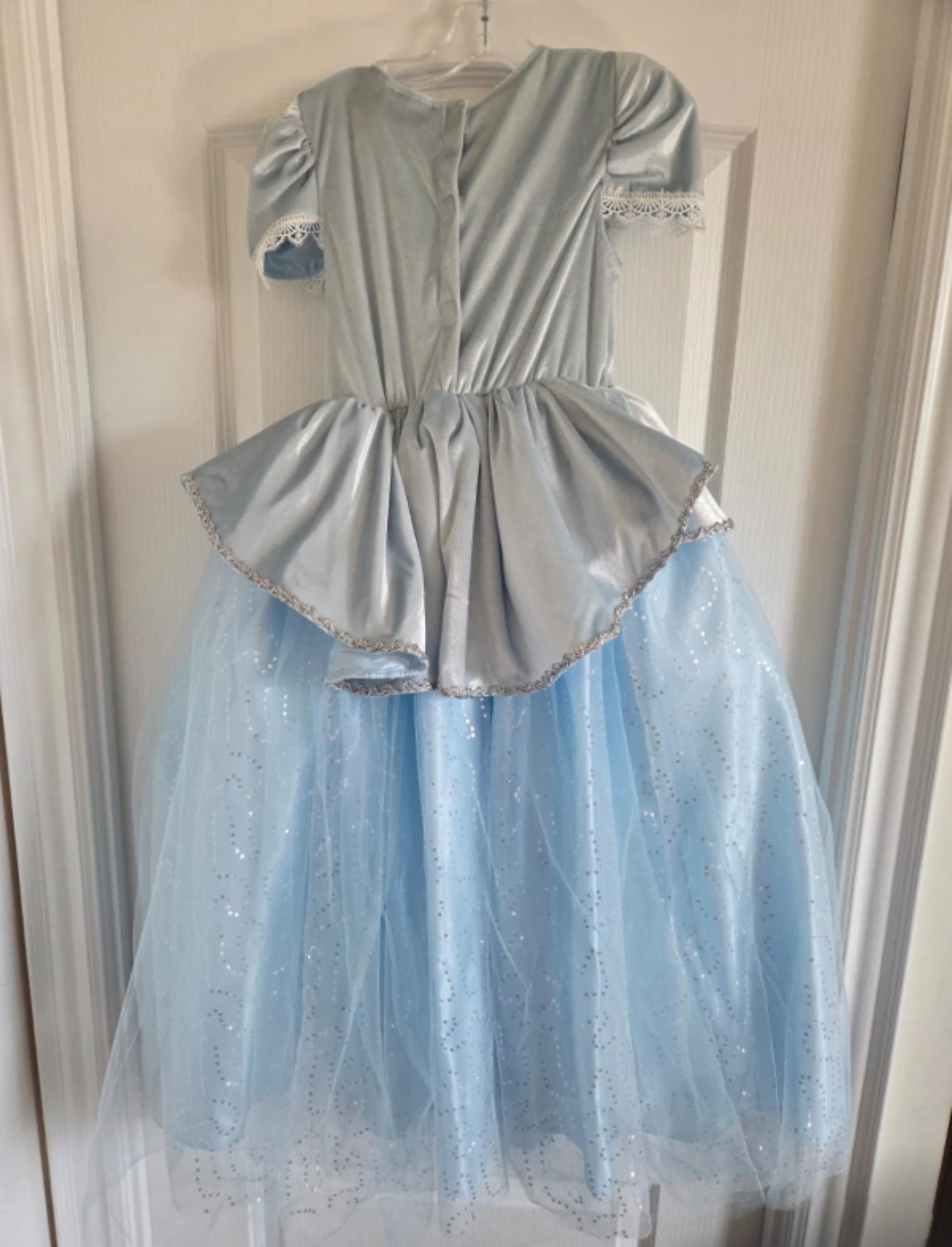 Beautiful Cinderella Dress - Excellent Deal - photo 3