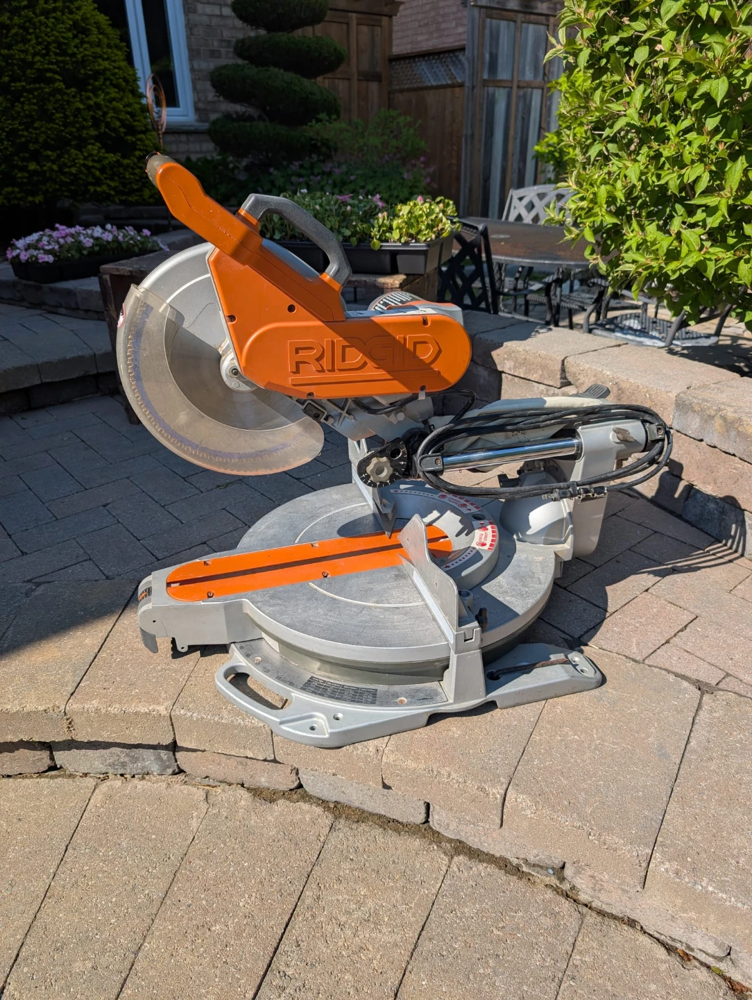 Ridgid Compound Miter Saw 12"