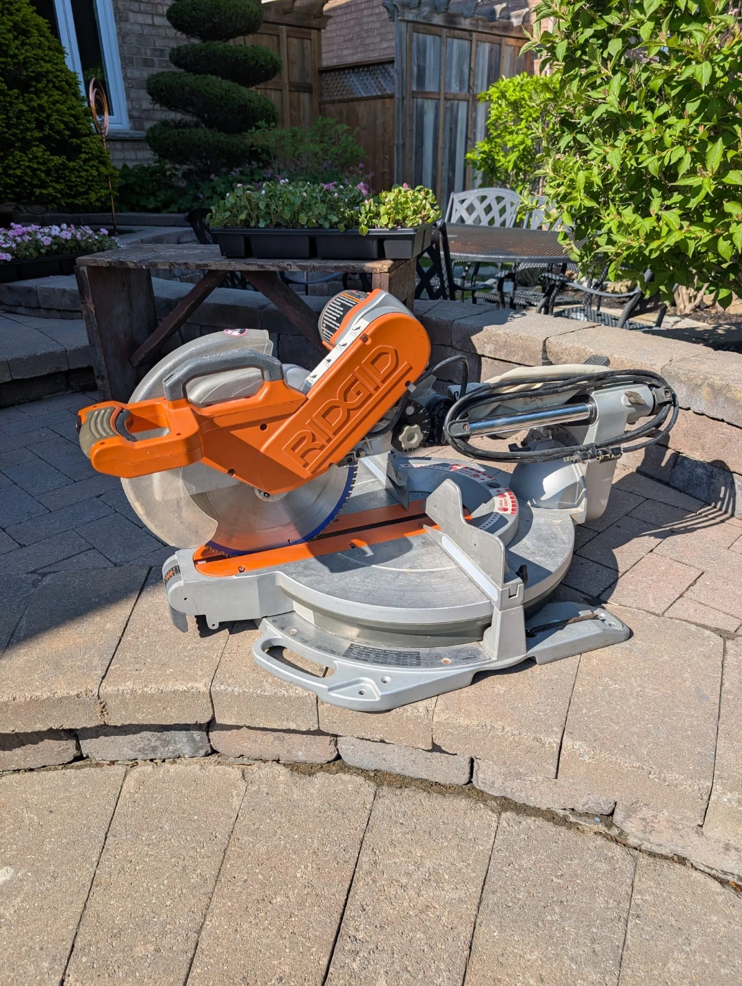 Ridgid Compound Miter Saw 12" - photo 2