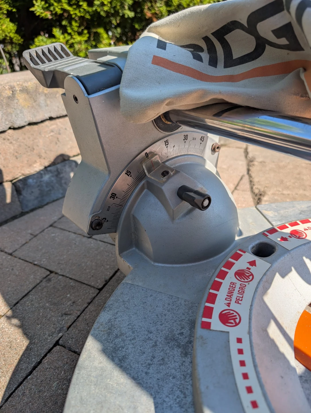 Ridgid Compound Miter Saw 12" - photo 5